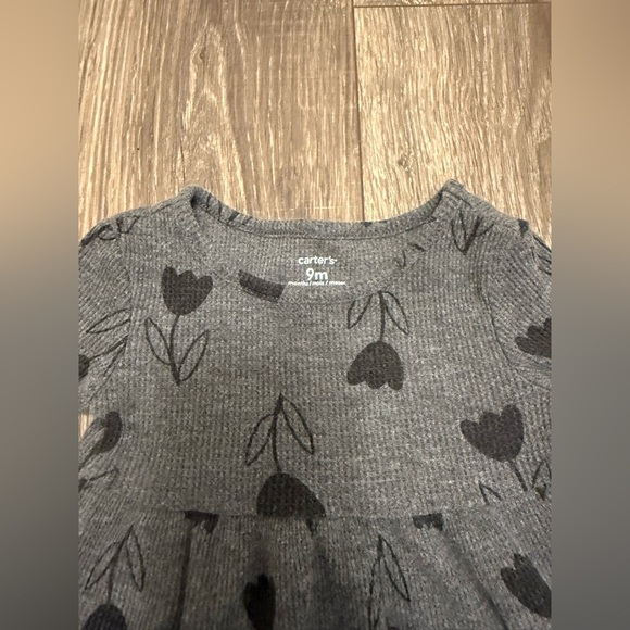 Carter’s Baby Girl Gray Black Tulip 2 Piece Outfit Long Sleeve Size 9m - Picture 2 of 4